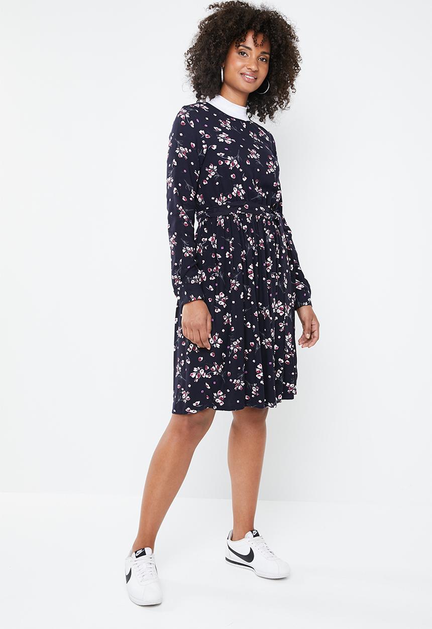 Vero Moda - Maya long sleeve dress - navy