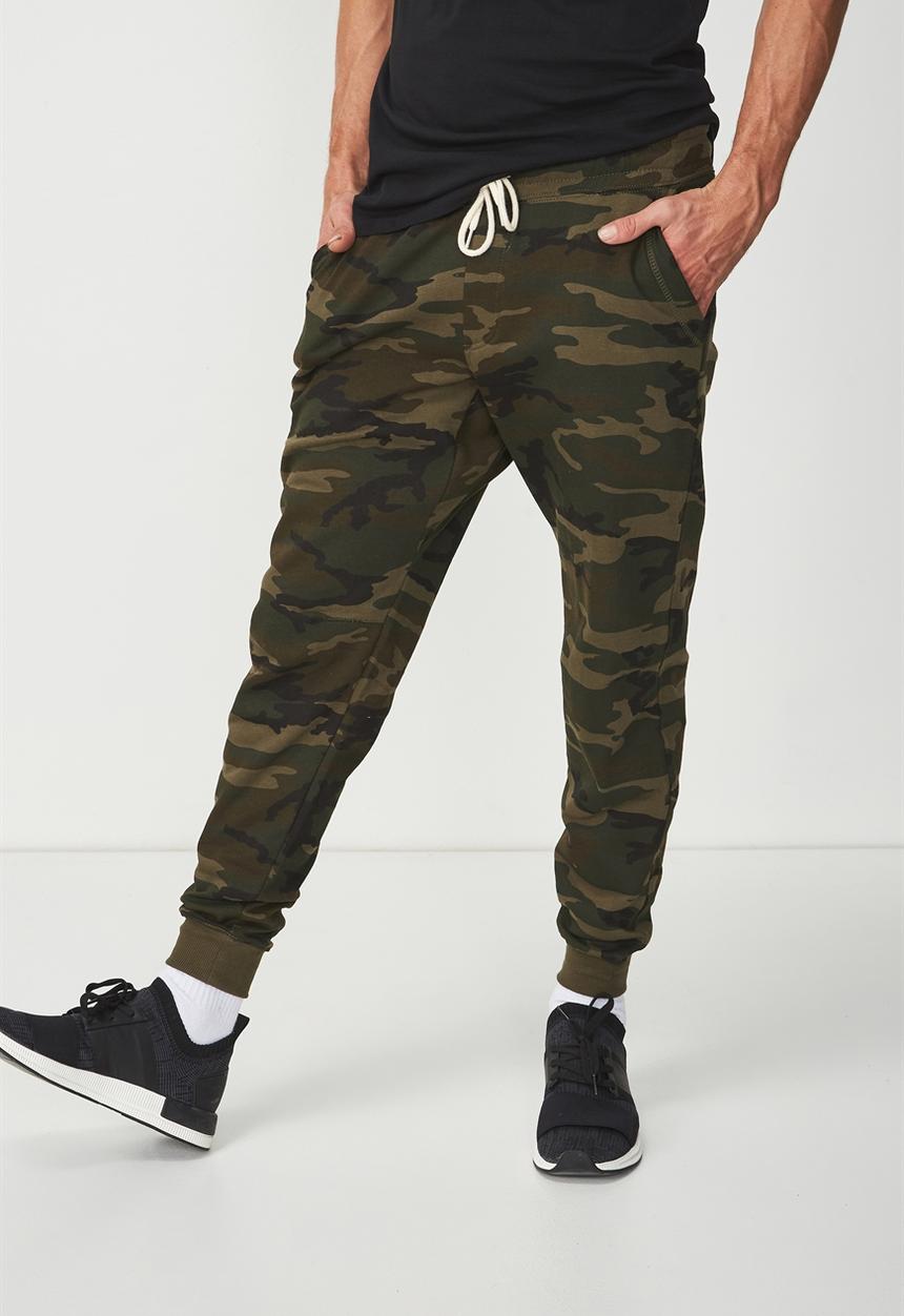 Cotton On - Trippy slim trackie