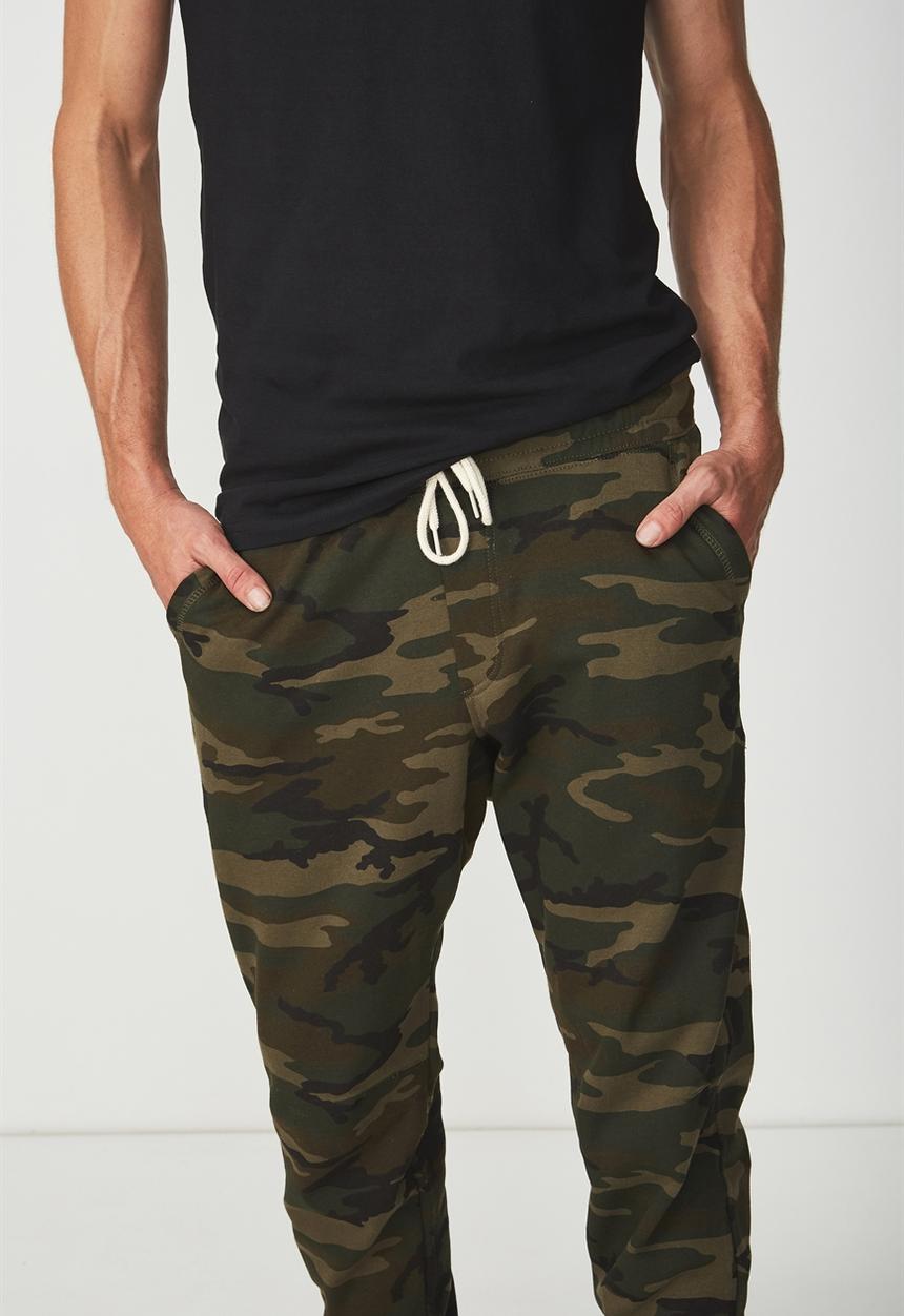 Cotton On - Trippy slim trackie