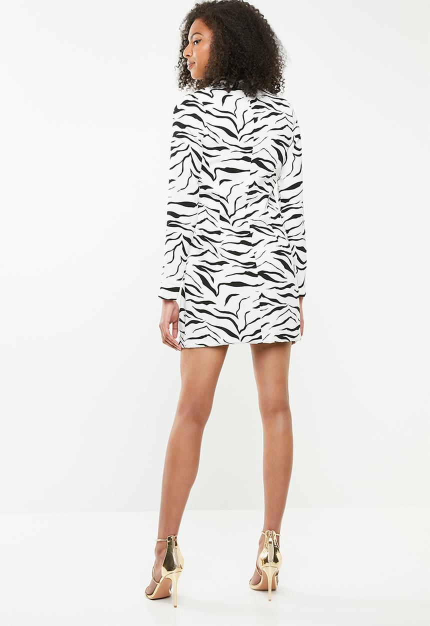 Missguided - Zebra print with tie side blazer dress - white & black 