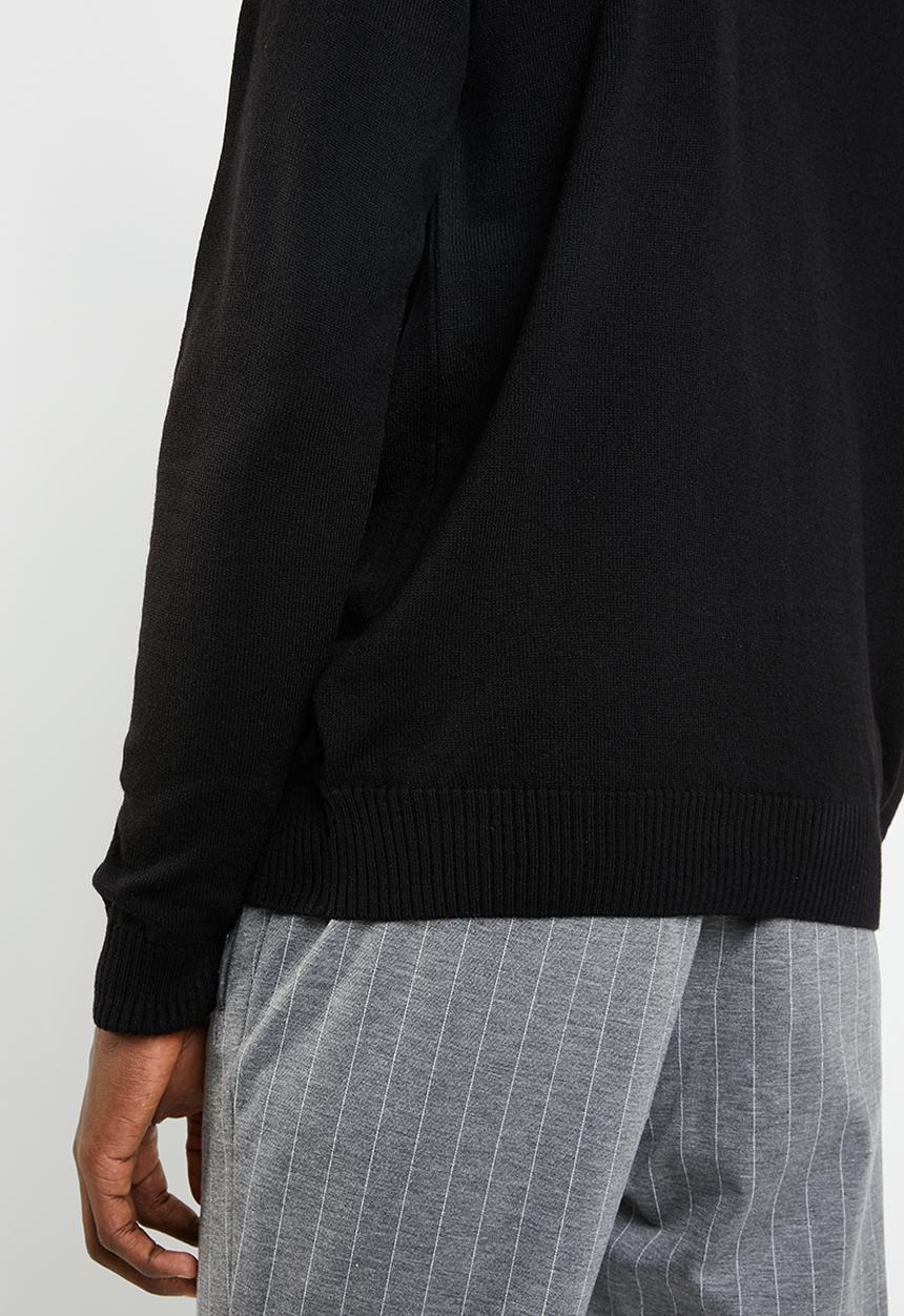 Superbalist - Basic roll neck slim fit knit - black