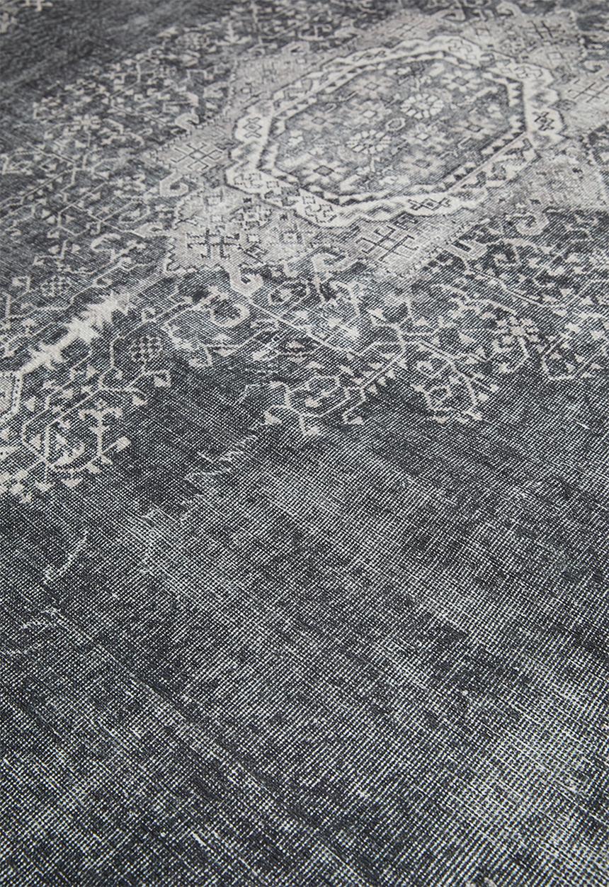 Hertex Haus - Nizam rug - charcoal