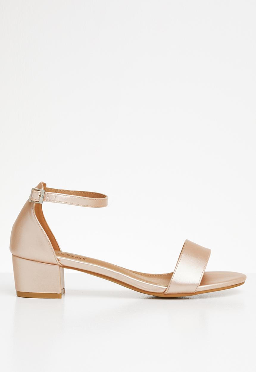 STYLE REPUBLIC - Ankle strap open toe heels - rose gold