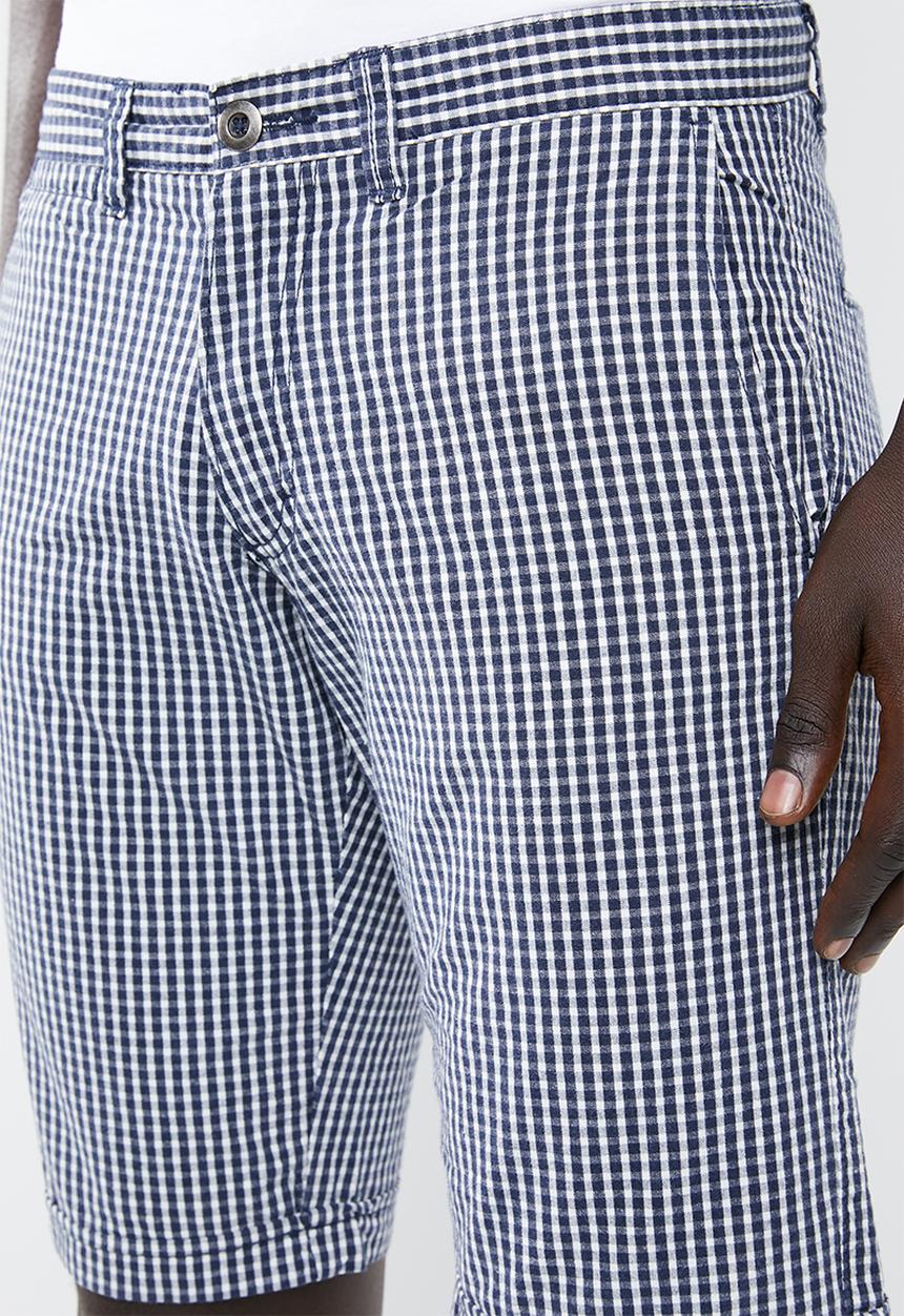STYLE REPUBLIC - Fine check shorts - navy & white 