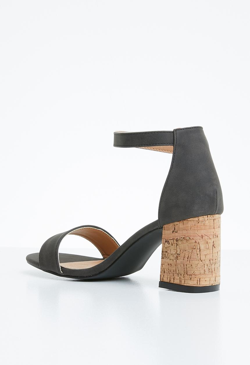 STYLE REPUBLIC - Ria ankle strap heel - grey