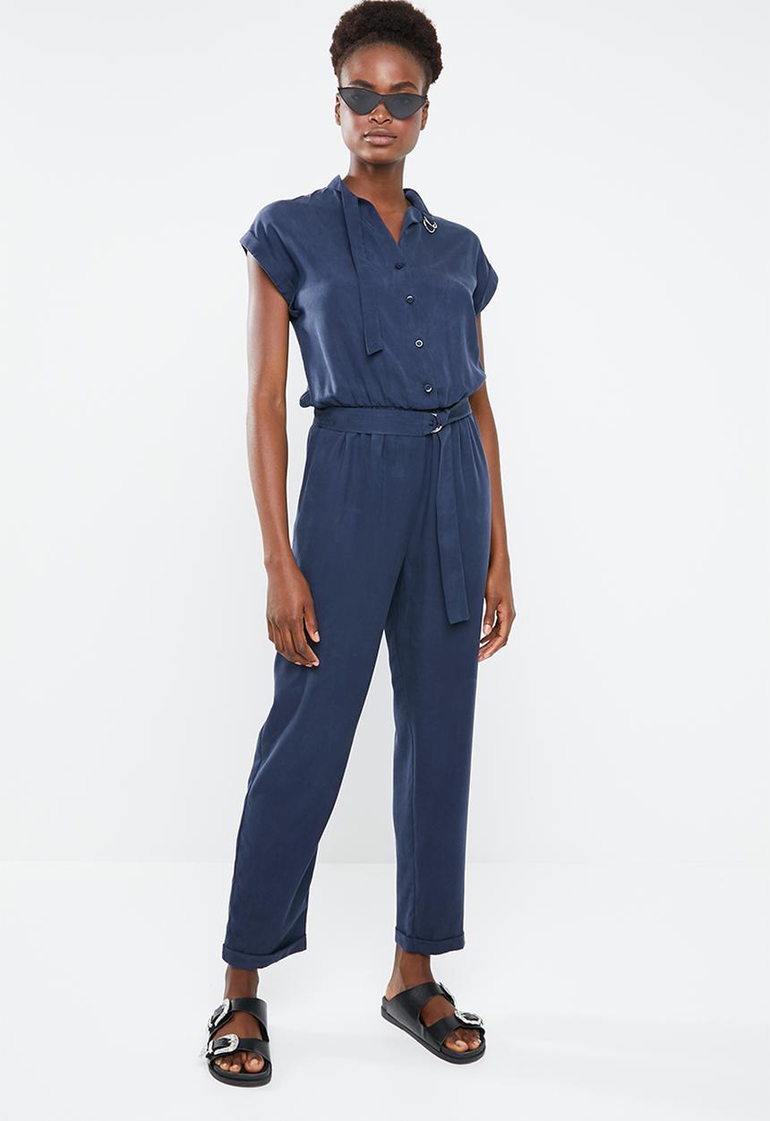 Superbalist - Tencel jumpsuit with D-ring belt - navy