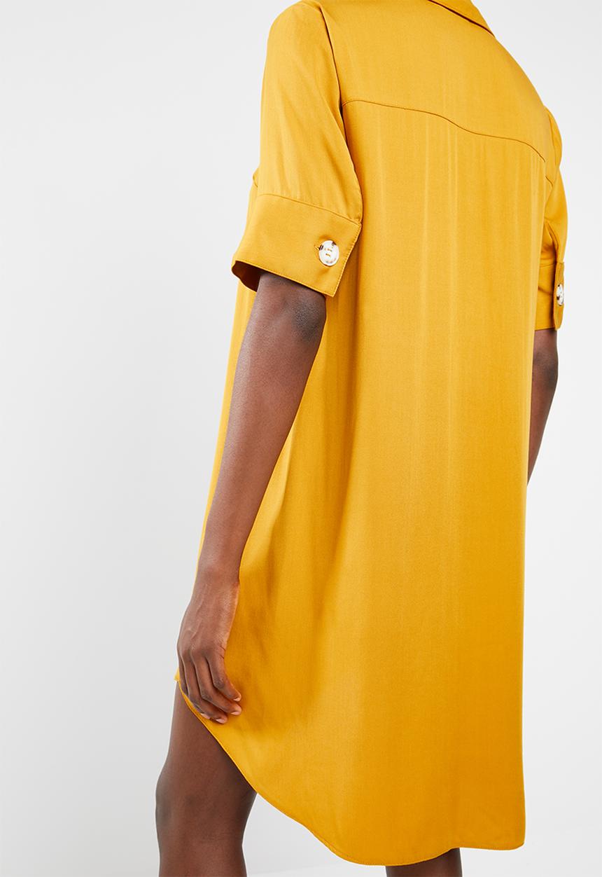 Superbalist - Shift dress with button detail - mustard