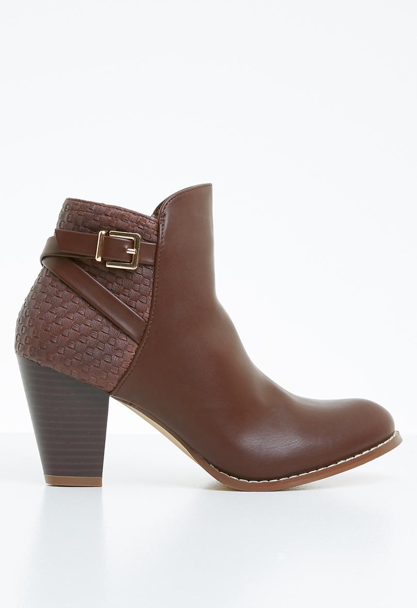 STYLE REPUBLIC - Woven detail boots - tan
