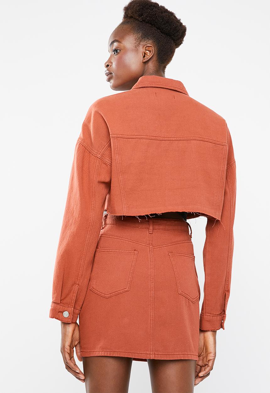 Missguided - Regular fit raw hem jacket - rust 
