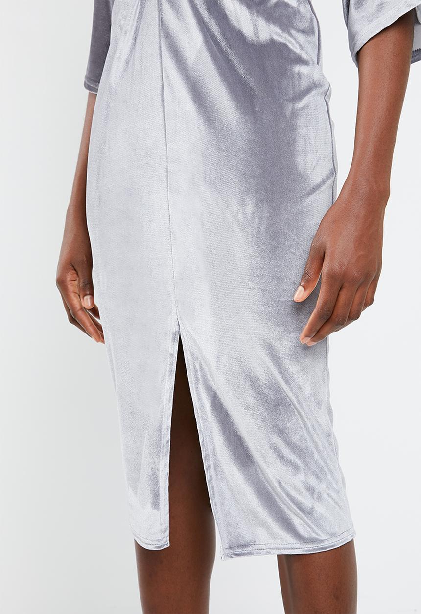 Missguided - Velvet plunge twist front maxi dress - grey