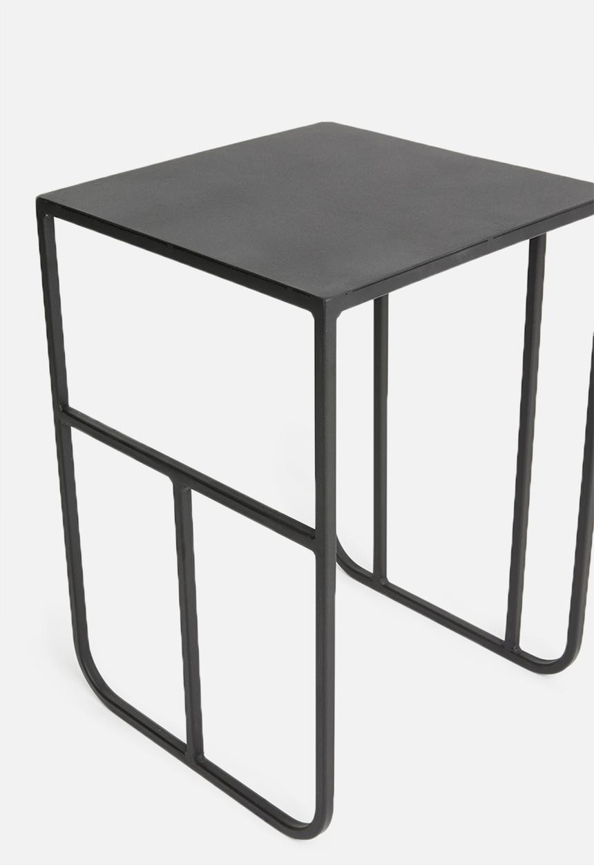 Sixth Floor - Grid nested table - black
