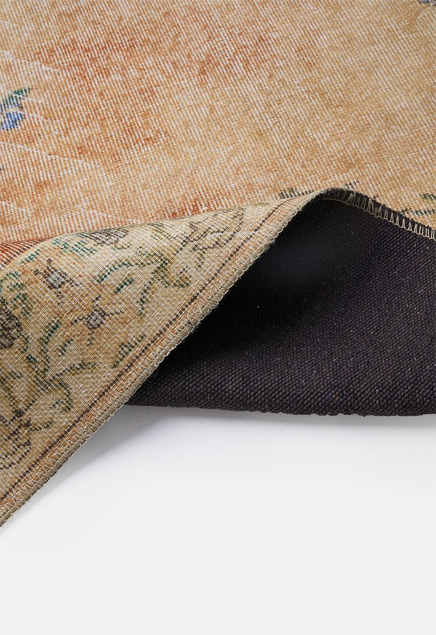 Hertex Haus - Shanaya rug - rust orange