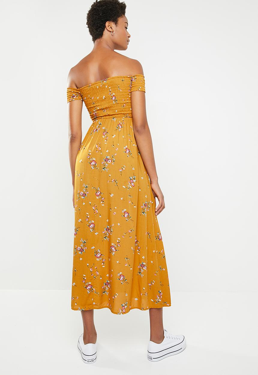 Revenge - Cap sleeve maxi with elasticated bodice - yellow