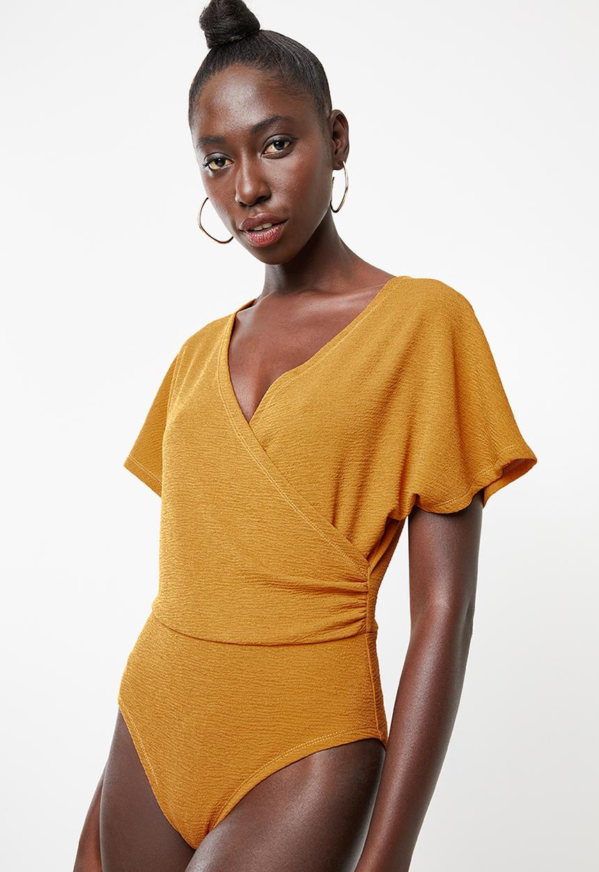 Superbalist - Knit twofer bodysuit - yellow