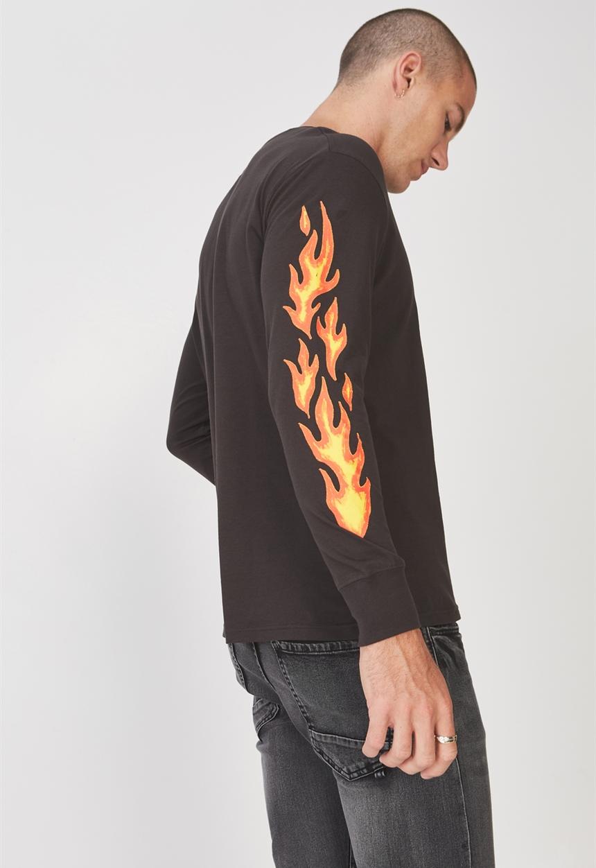Cotton On - Flame on tbar long sleeve tee - black