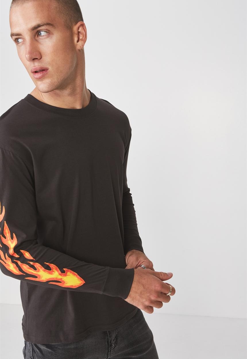 Cotton On - Flame on tbar long sleeve tee - black
