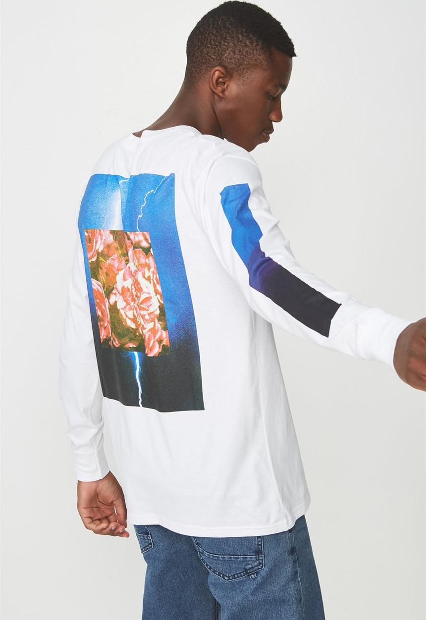 Cotton On - Lightening flower tbar long sleeve tee - white