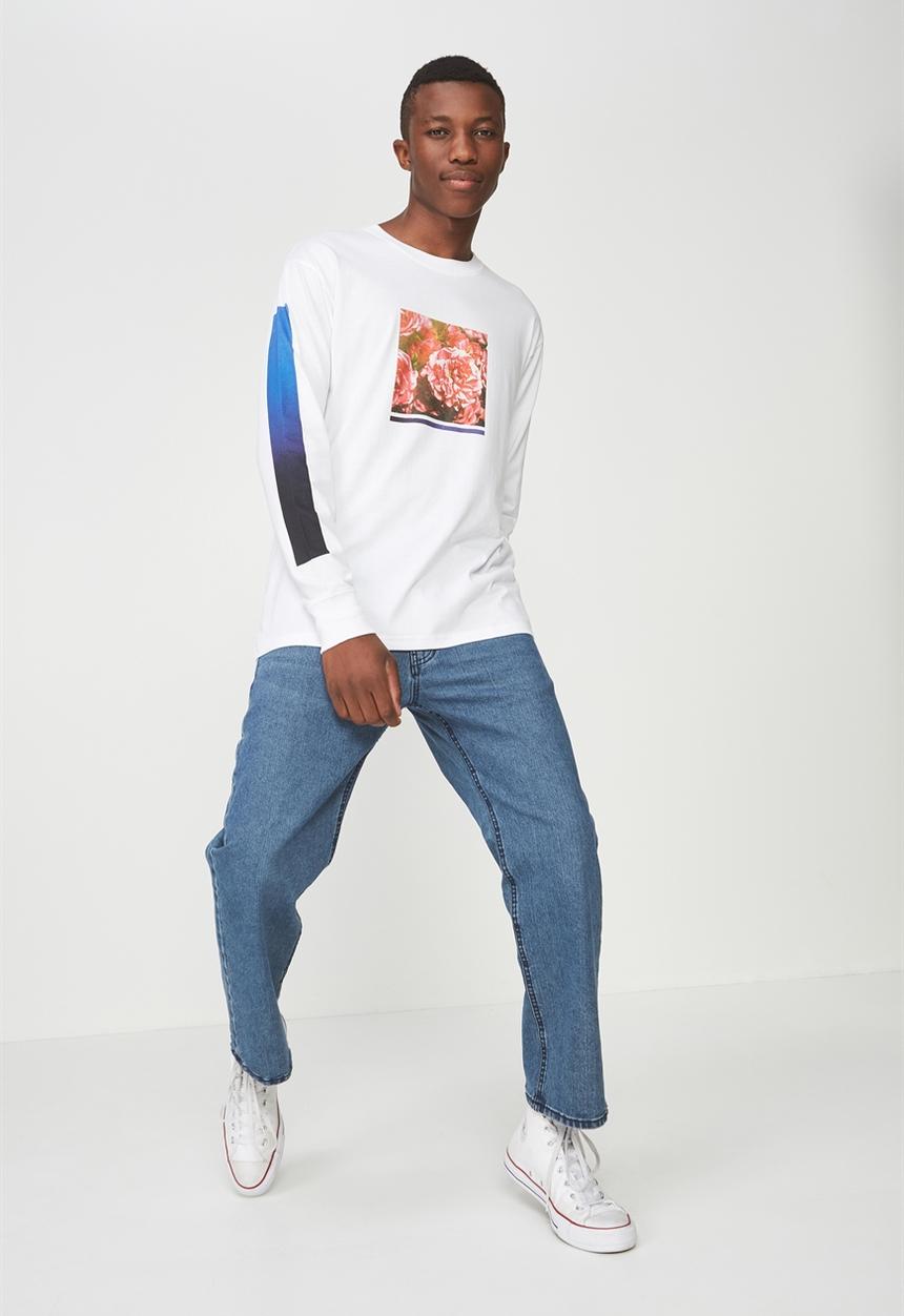 Cotton On - Lightening flower tbar long sleeve tee - white
