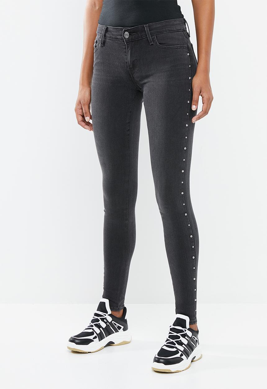 Levi’s® - 710 super skinny - black