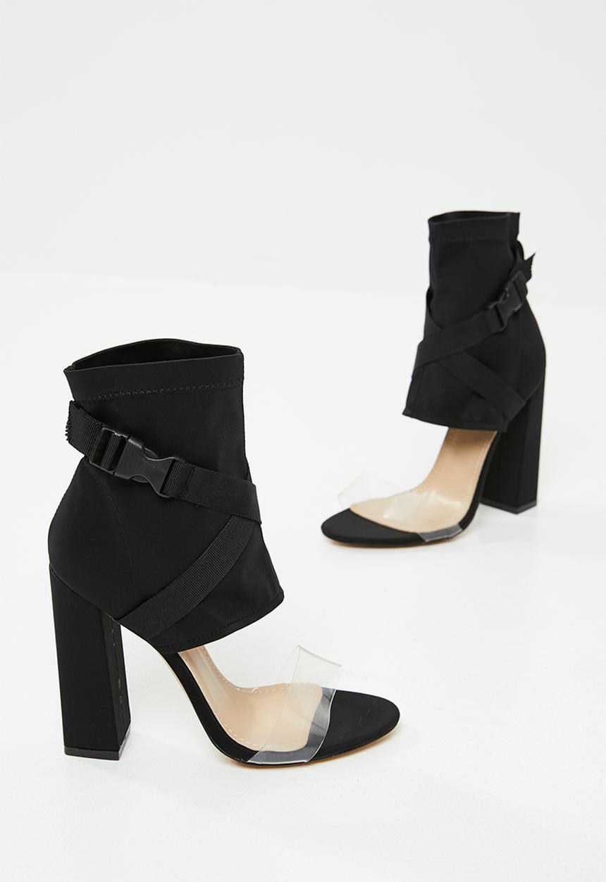 Public Desire - Forte buckle strap block heel - black 
