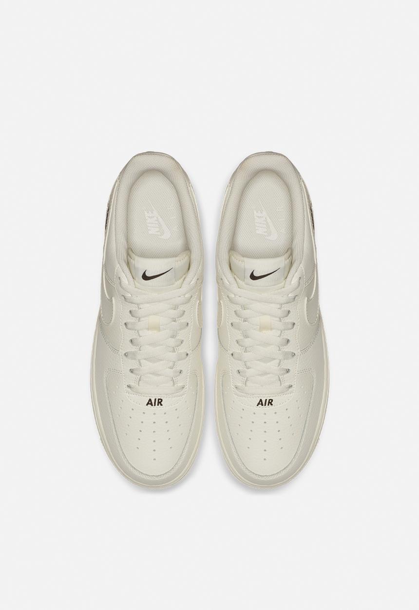 Nike - Air Force 1 '07 LTHR - sail/sail-black