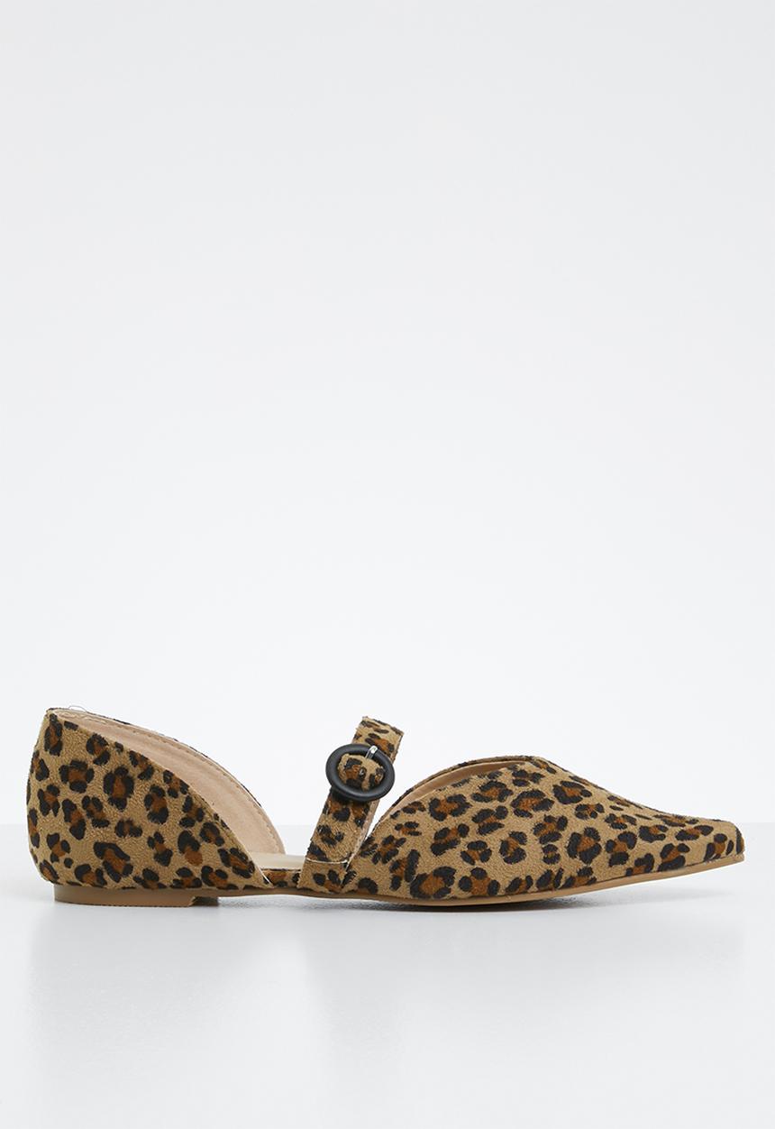 Superbalist - Buckle detail pump - brown