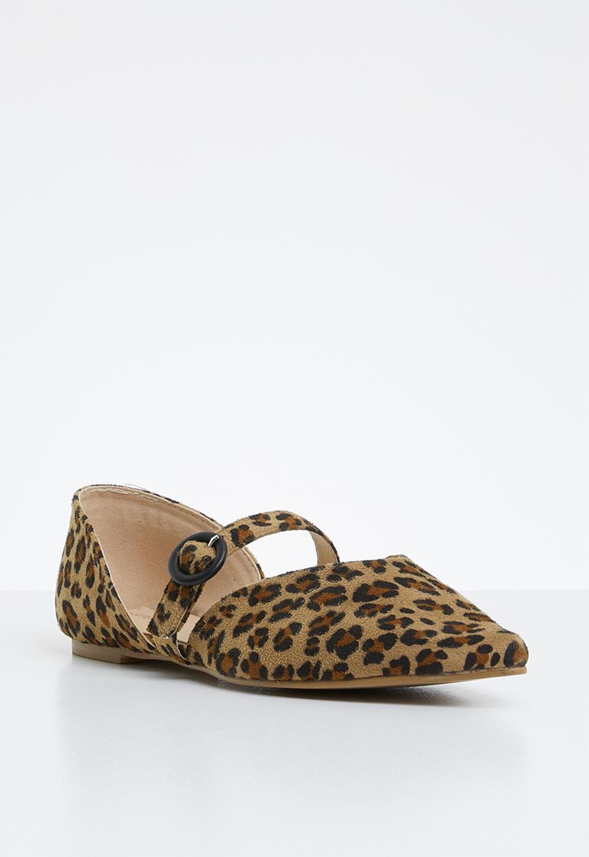 Superbalist - Buckle detail pump - brown