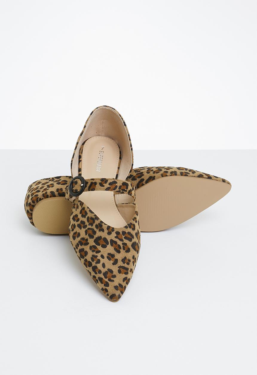 Superbalist - Buckle detail pump - brown