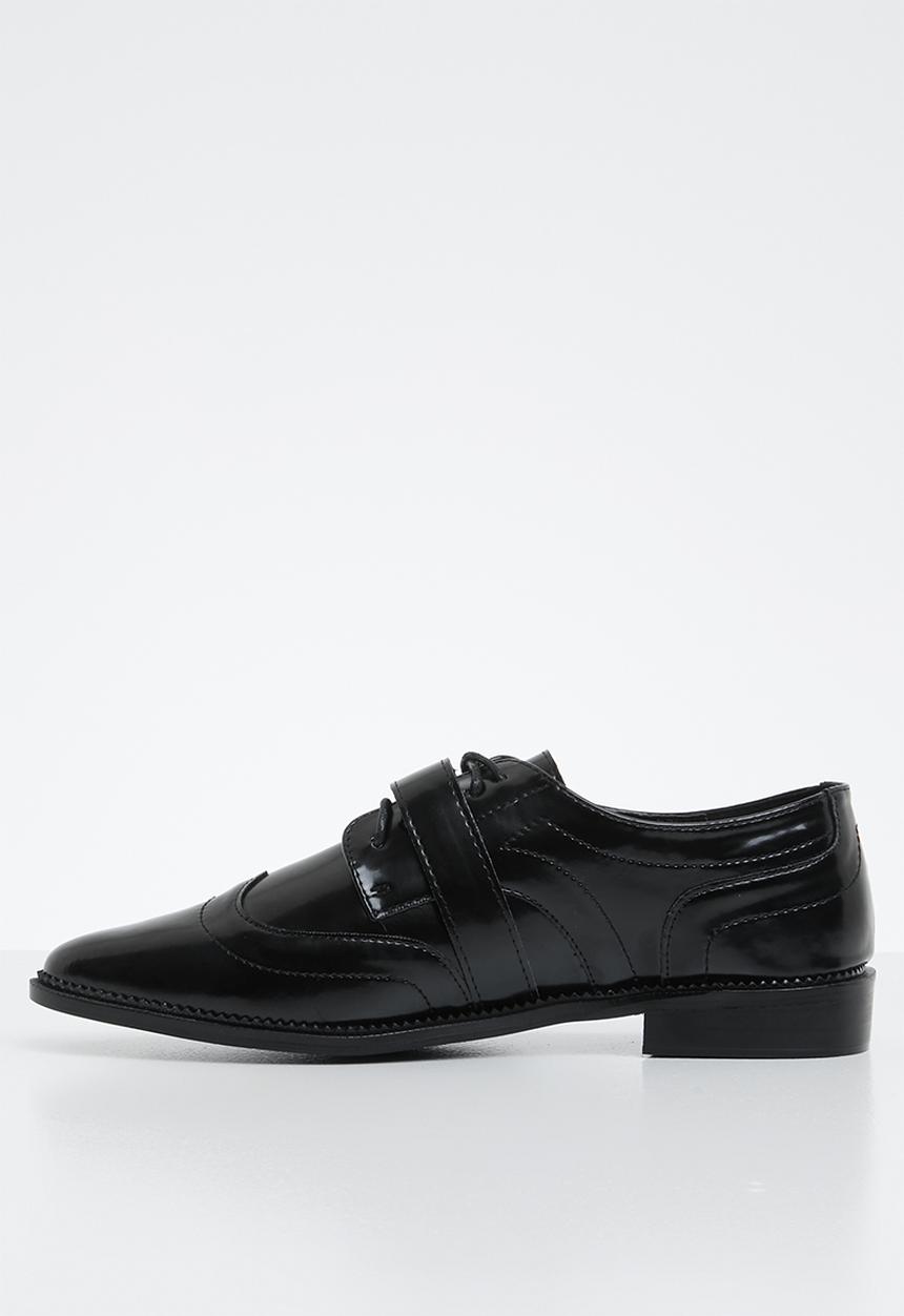 Superbalist - Kelly brogue - black