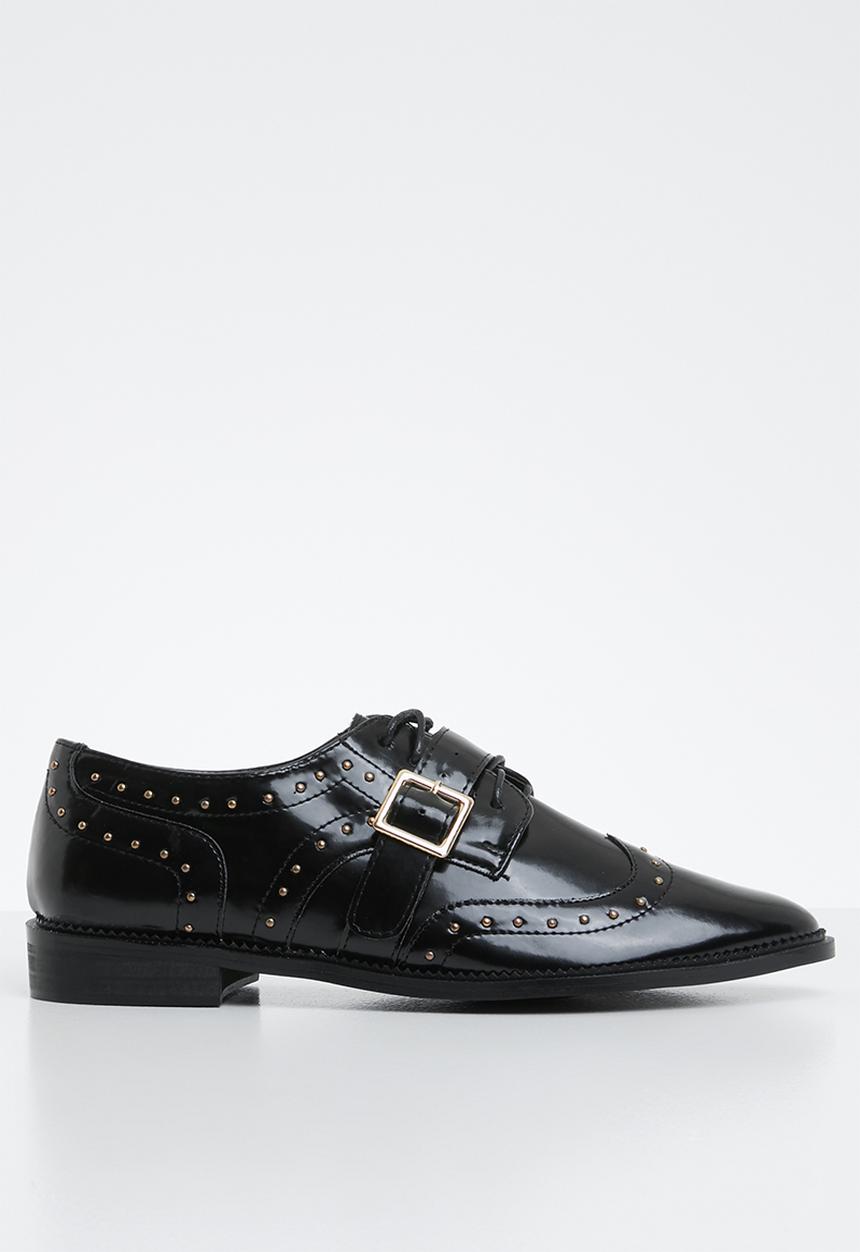 Superbalist - Kelly studded brogue - black