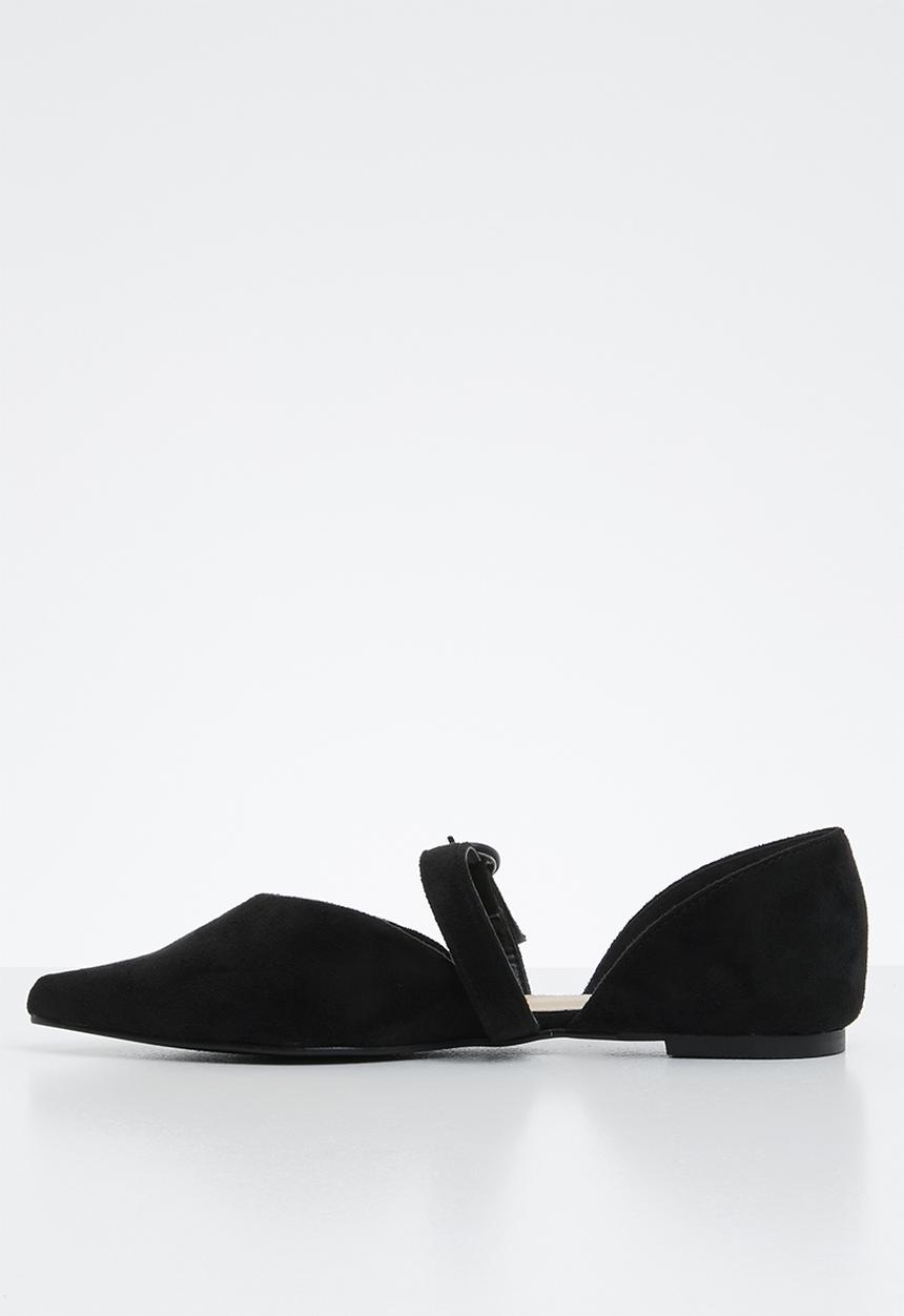Superbalist - Buckle detail pump - black