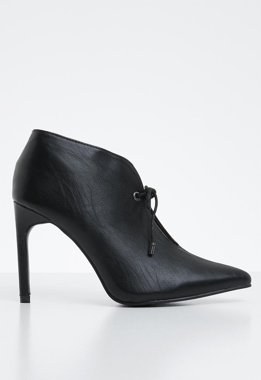 Superbalist - Lara high vamp heel - black