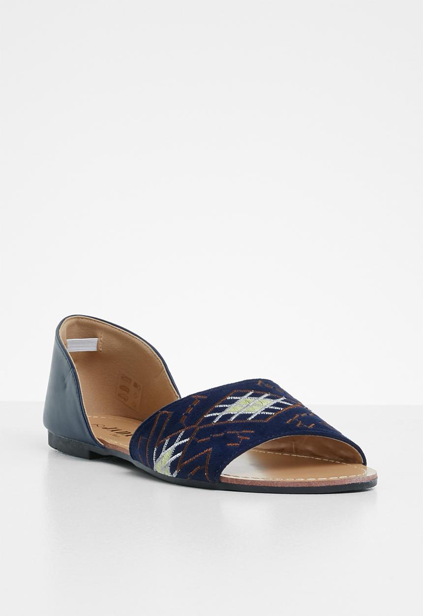 Jada - Tribal embroidered sandal - navy