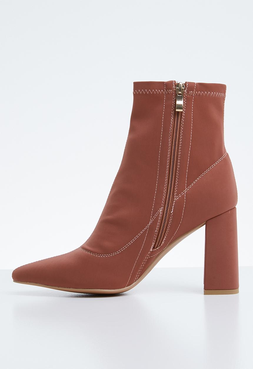 Public Desire - Midi sock boot - brown