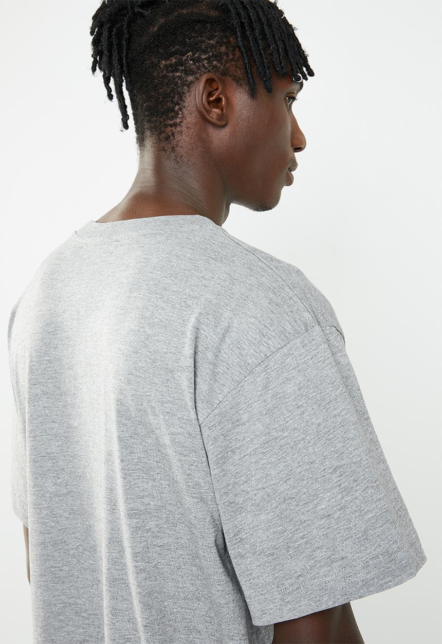 Cheap Monday - Uni speech logo short sleeve tee - grey