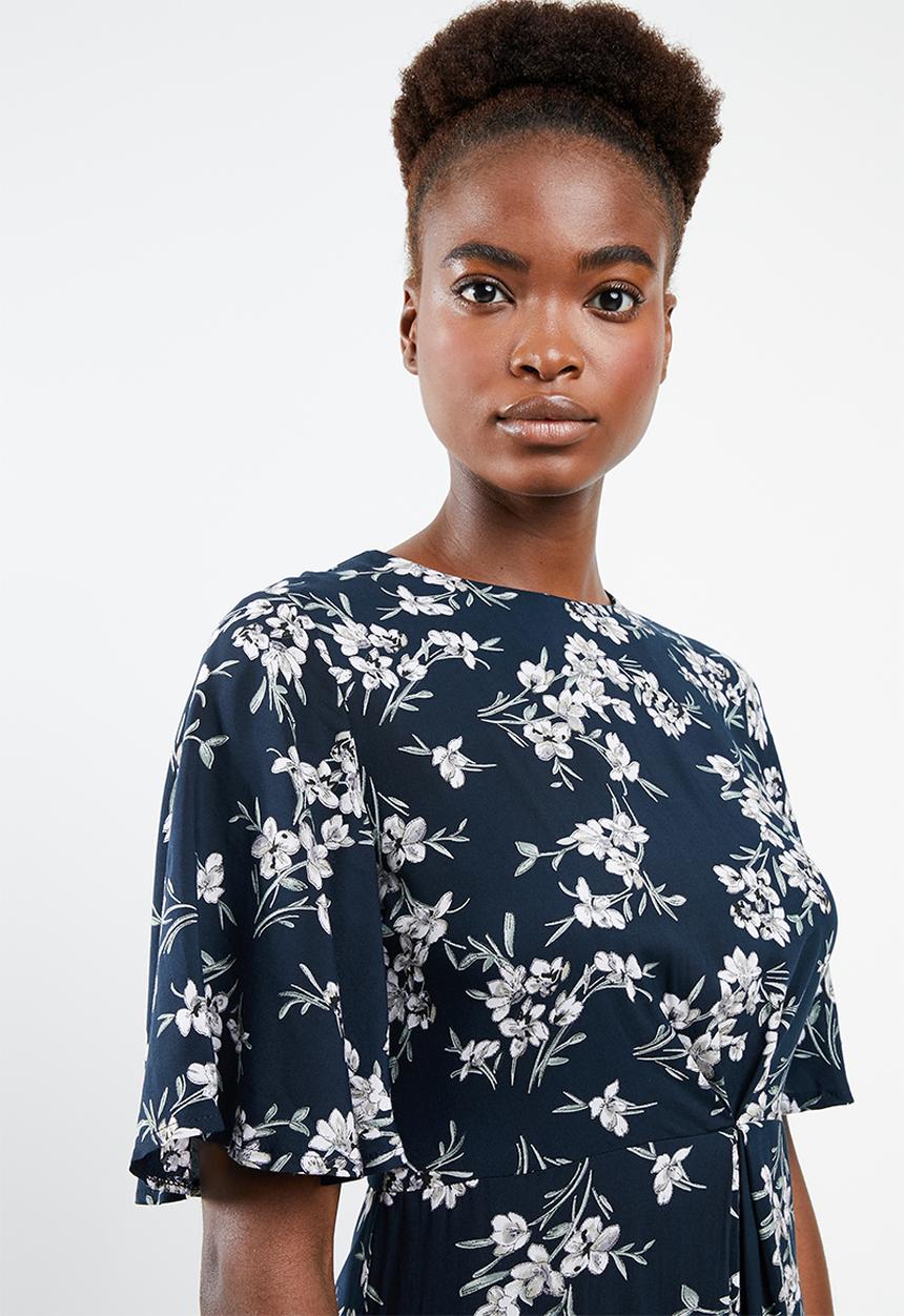 Revenge - Floral tie front wide sleeve dress - navy