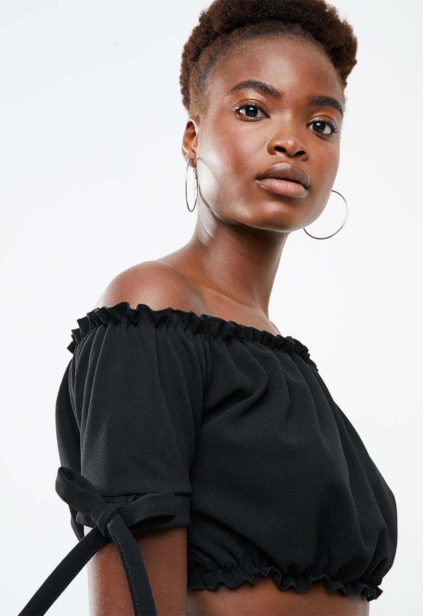 New Look - Go short sleeve frill bardot crop - black