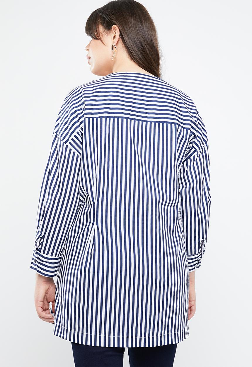 STYLE REPUBLIC PLUS - Wrap stripe blazer - navy & white