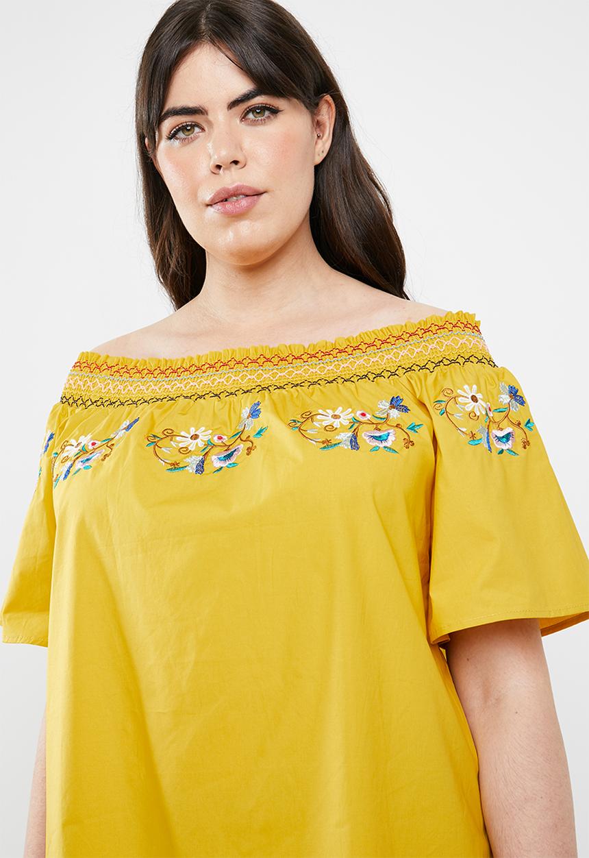 STYLE REPUBLIC PLUS - Boho embroidered bardot top - yellow