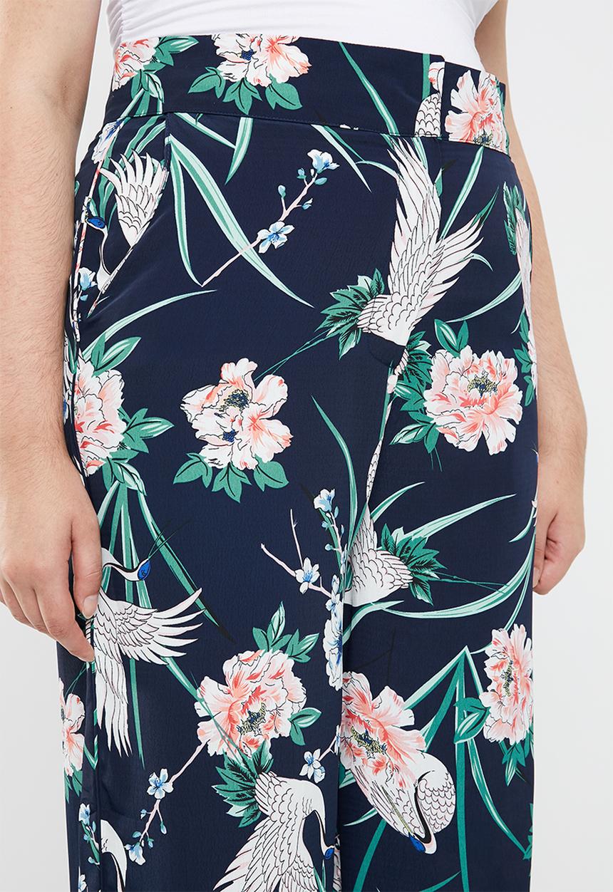 STYLE REPUBLIC PLUS - Piped detail satin pants - multi