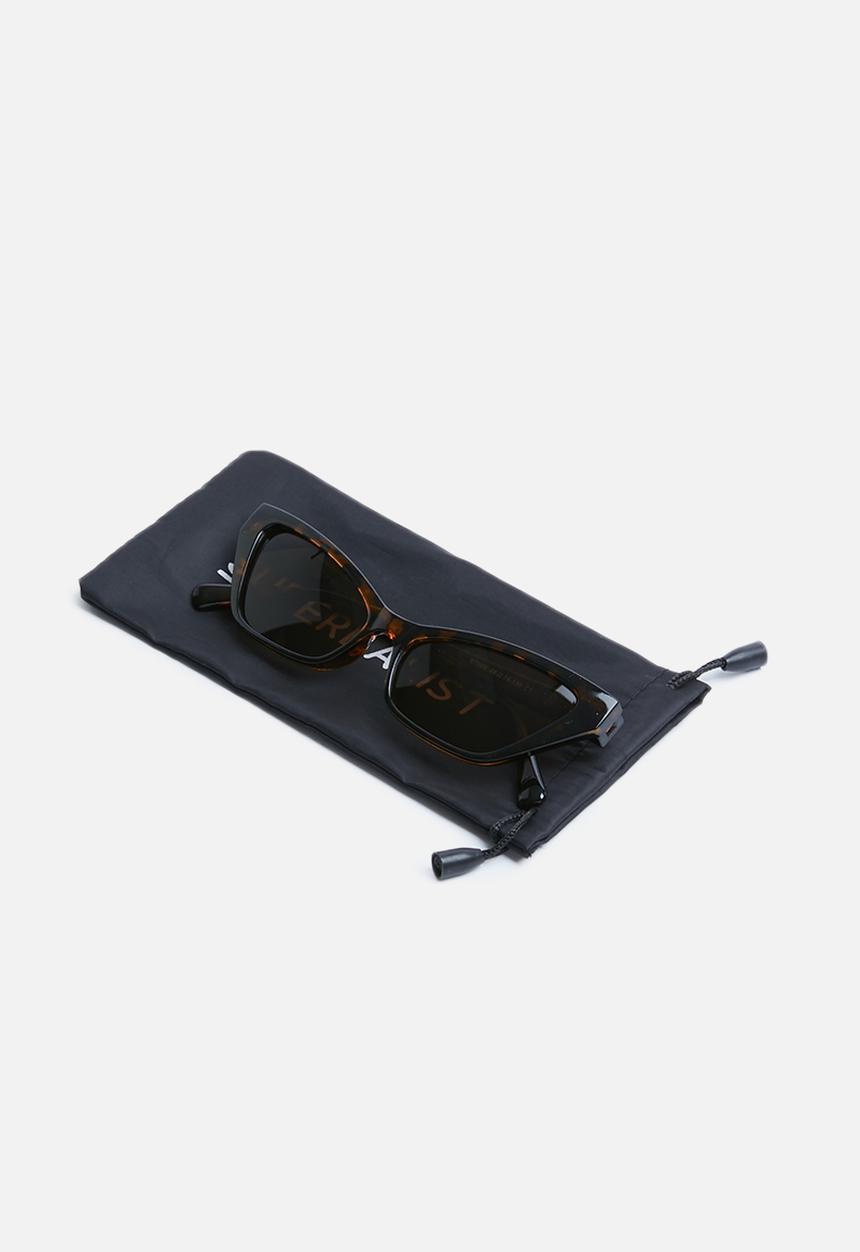 Superbalist - Adriana cat eye sunglasses - brown 