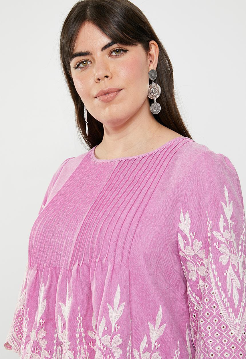STYLE REPUBLIC PLUS - Anglaise detail blouse - pink