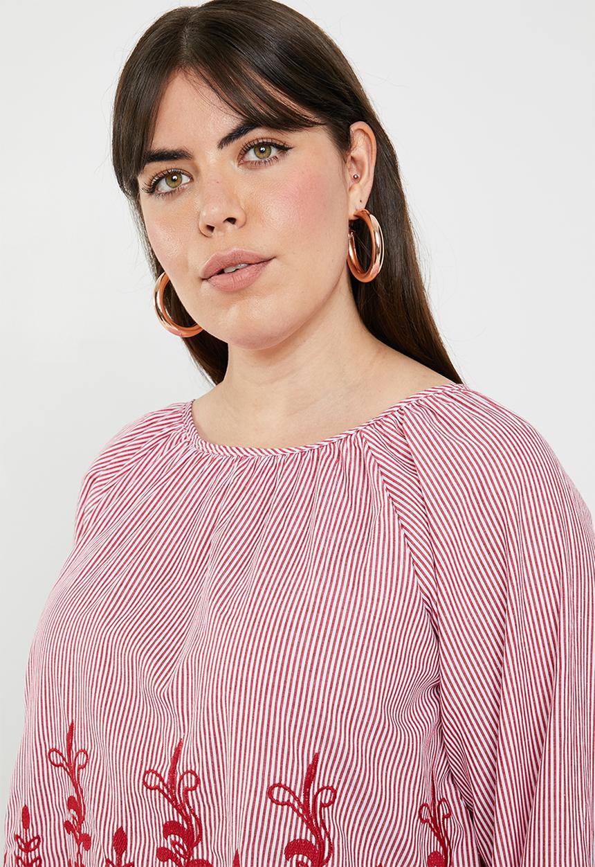 STYLE REPUBLIC PLUS - Tie sleeve embroidered stripe blouse - red & white