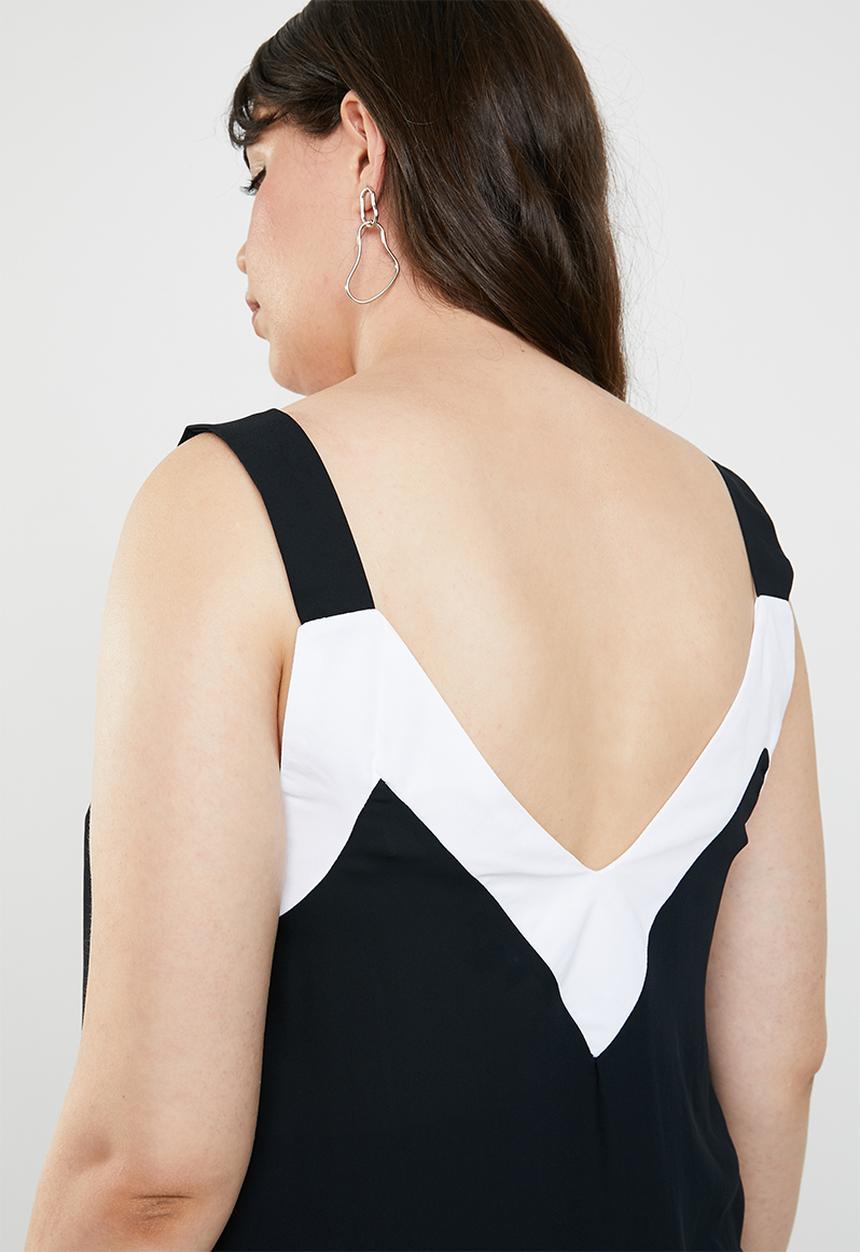 STYLE REPUBLIC PLUS - Contrast cami - black & white 