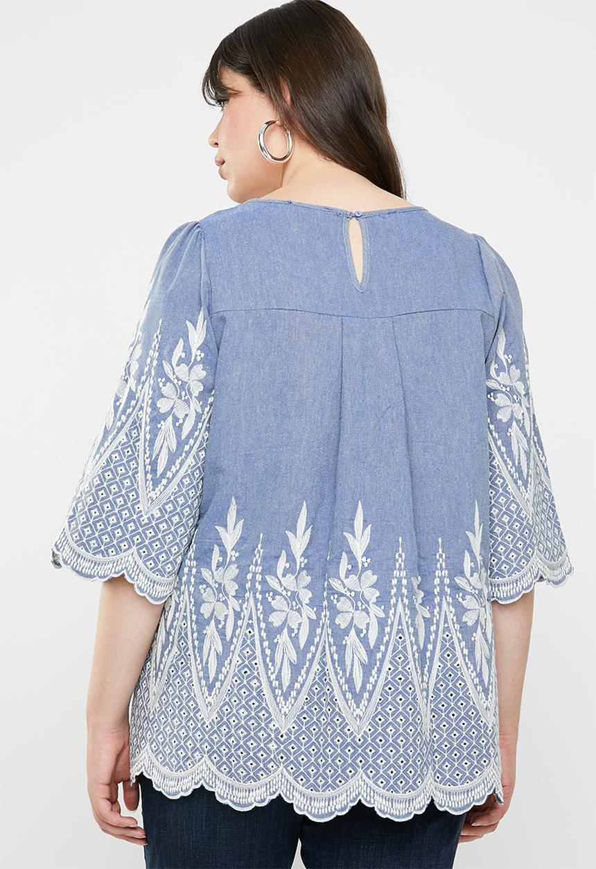 STYLE REPUBLIC PLUS - Anglaise detail blouse - blue