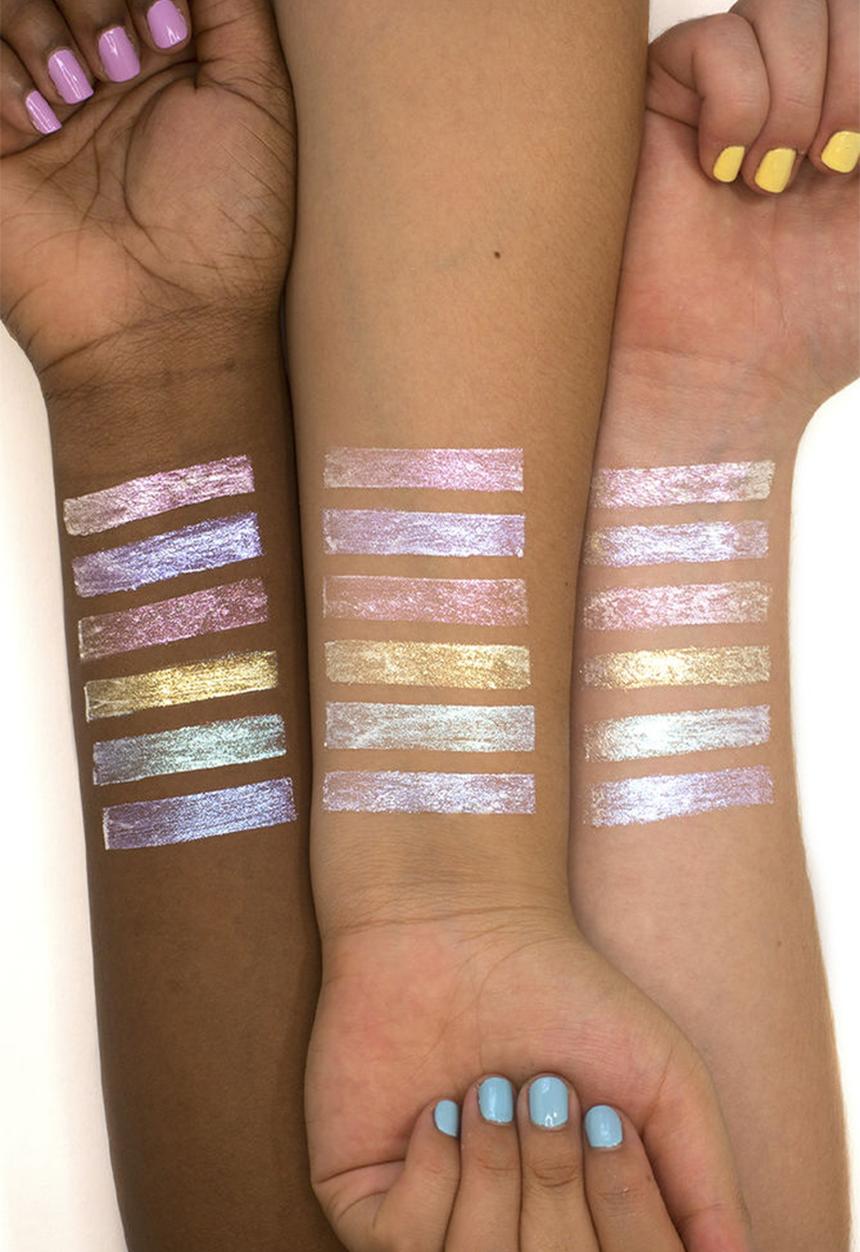 Stila - Little white lies liquid eye shadow - pink wink wink