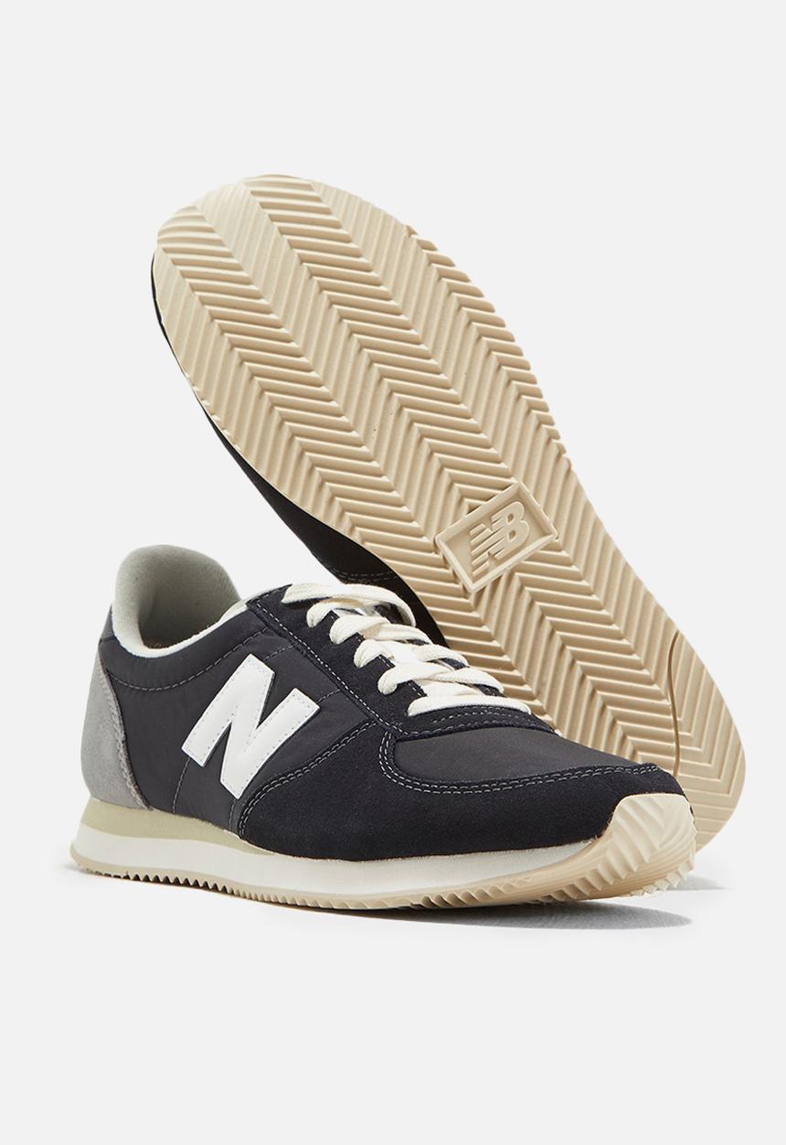New Balance  - Classic Running - black