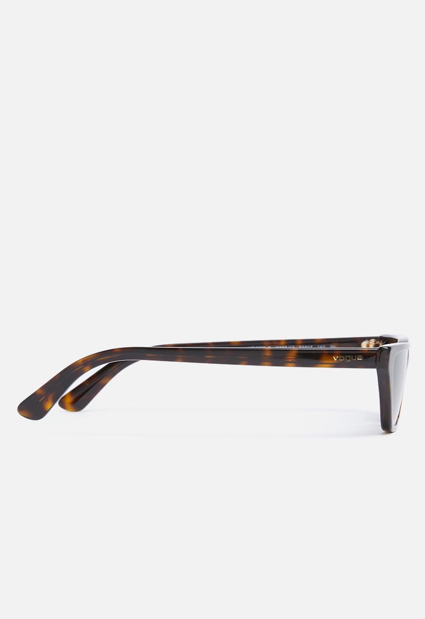 Vogue Eyewear - Gigi Hadid slim cat-eye sunglasses 53mm - brown