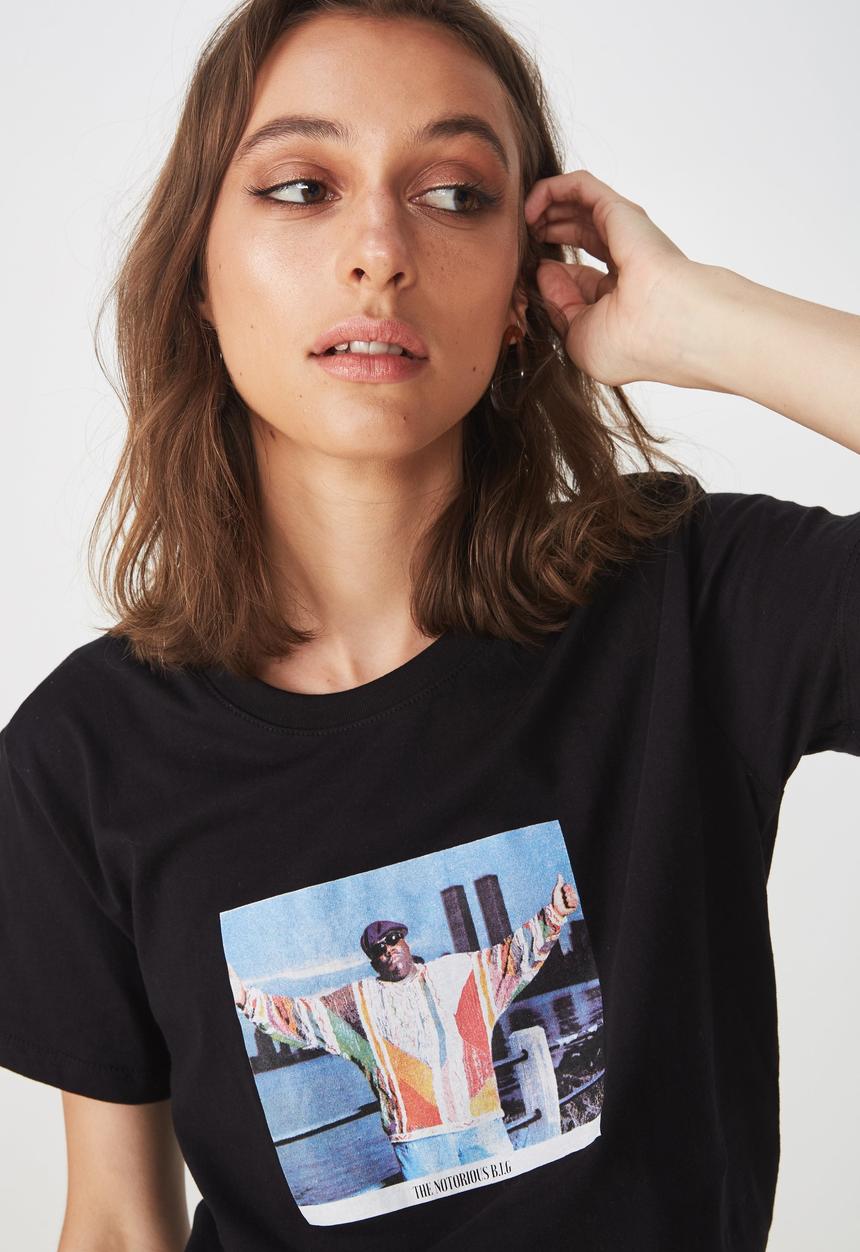 Cotton On - Tbar fox notorious big graphic tee - black