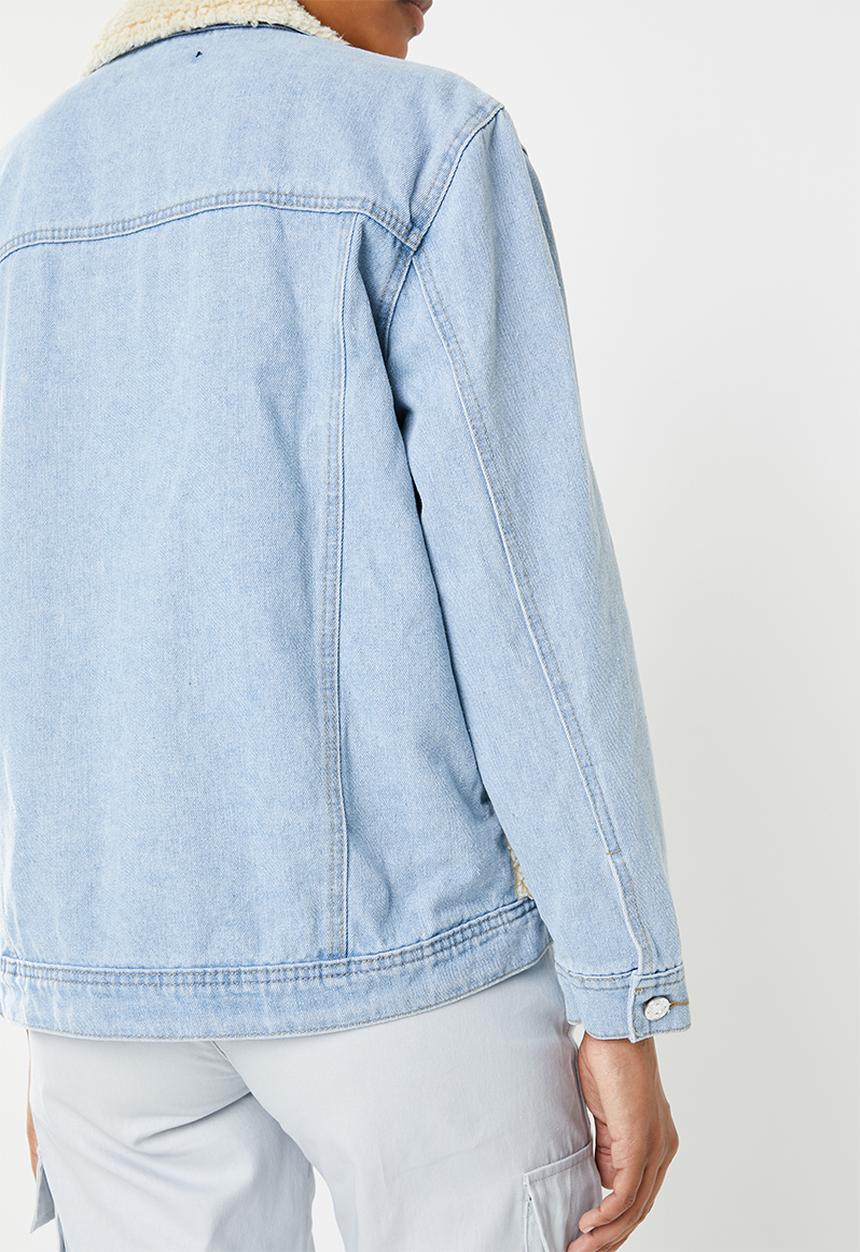 Missguided - Oversized borg body denim jacket - blue